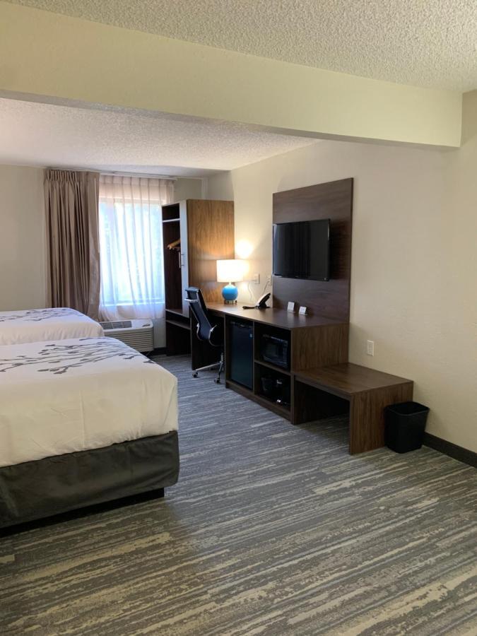Sleep Inn & Suites California Bagian luar foto