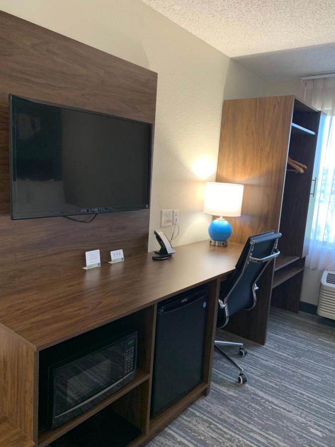 Sleep Inn & Suites California Bagian luar foto